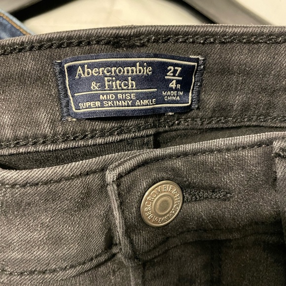 BUNDLE! Abercrombie & Fitch Skinny Jeans Bundle 27R - Picture 12 of 12